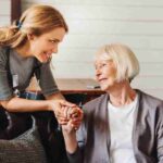 Trabajo para cuidar adultos mayores