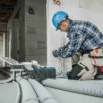 Trabajo para electricista en construcción
